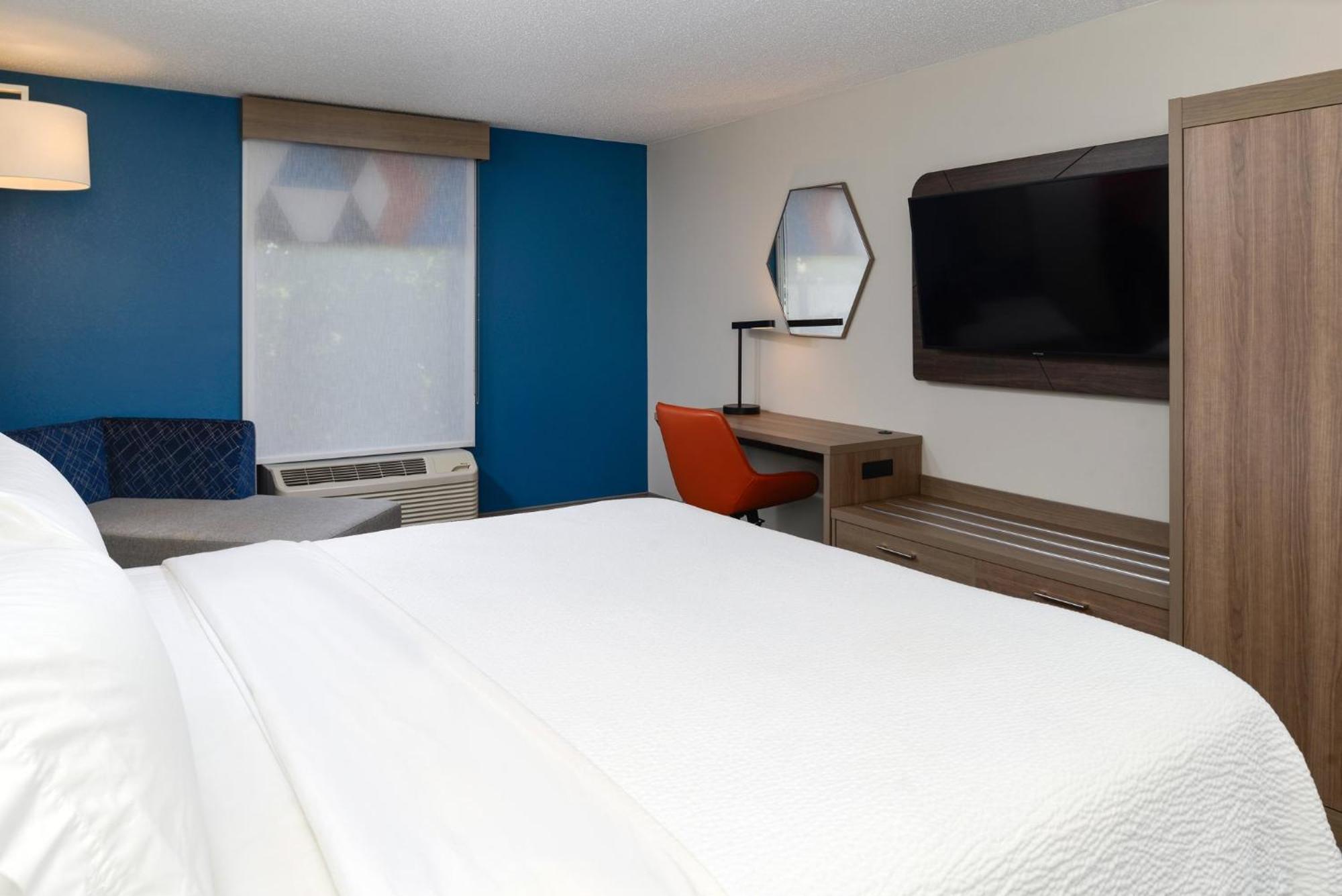 Holiday Inn Express Hotel And Suites Marysville By Ihg Exterior foto