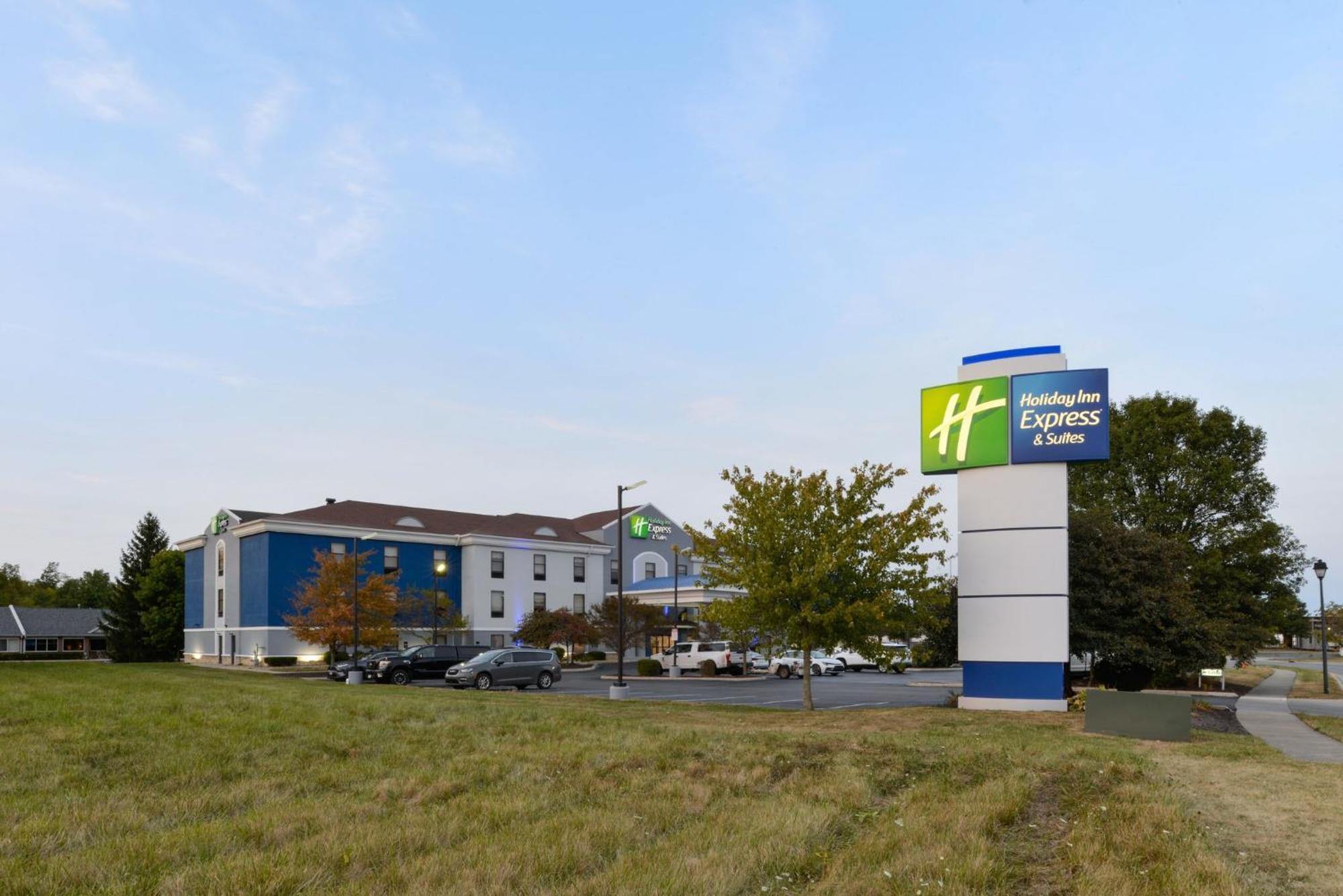 Holiday Inn Express Hotel And Suites Marysville By Ihg Exterior foto