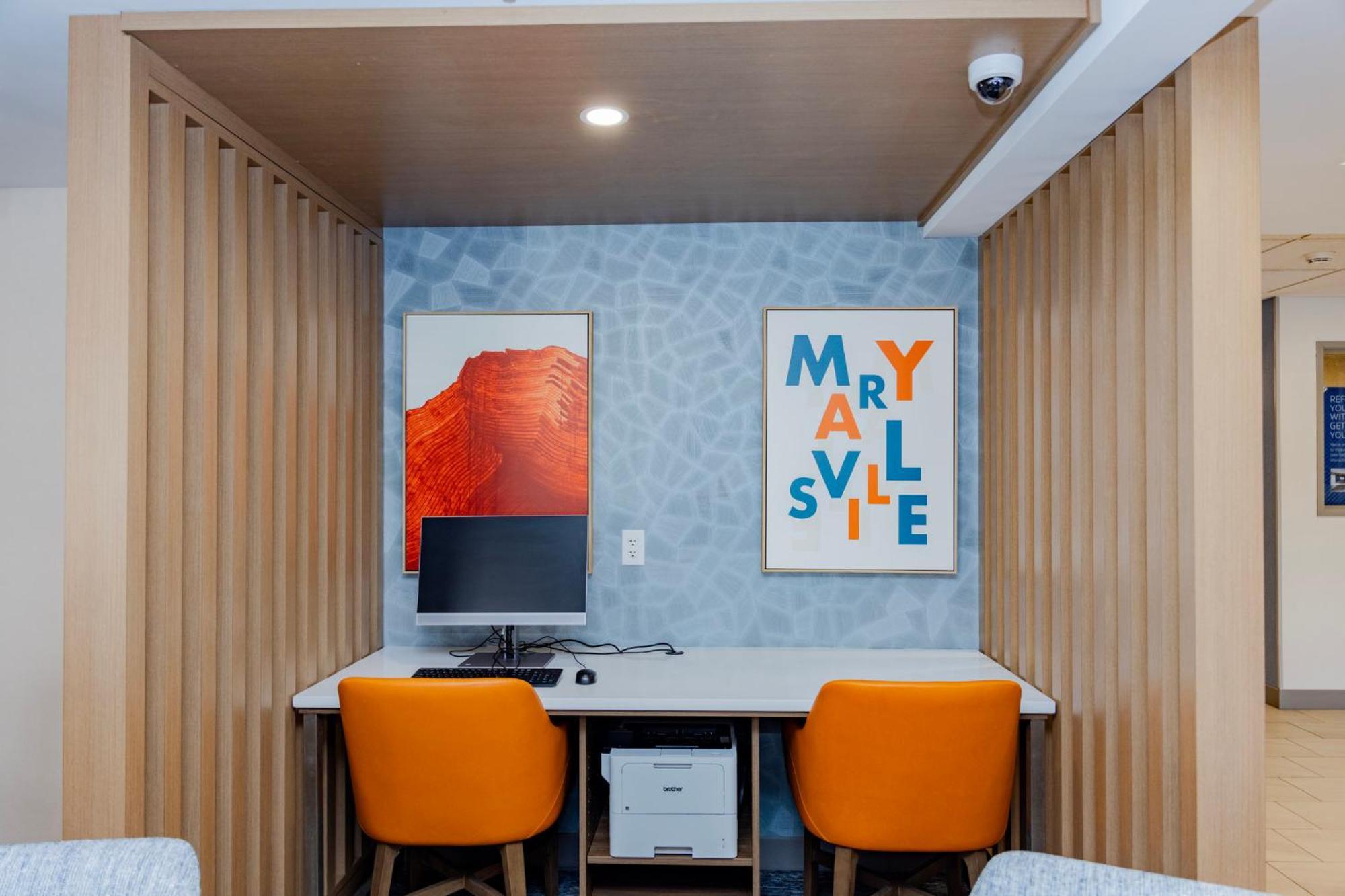 Holiday Inn Express Hotel And Suites Marysville By Ihg Exterior foto
