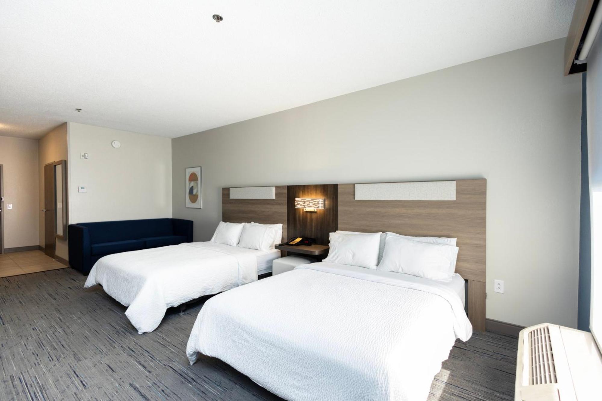Holiday Inn Express Hotel And Suites Marysville By Ihg Exterior foto